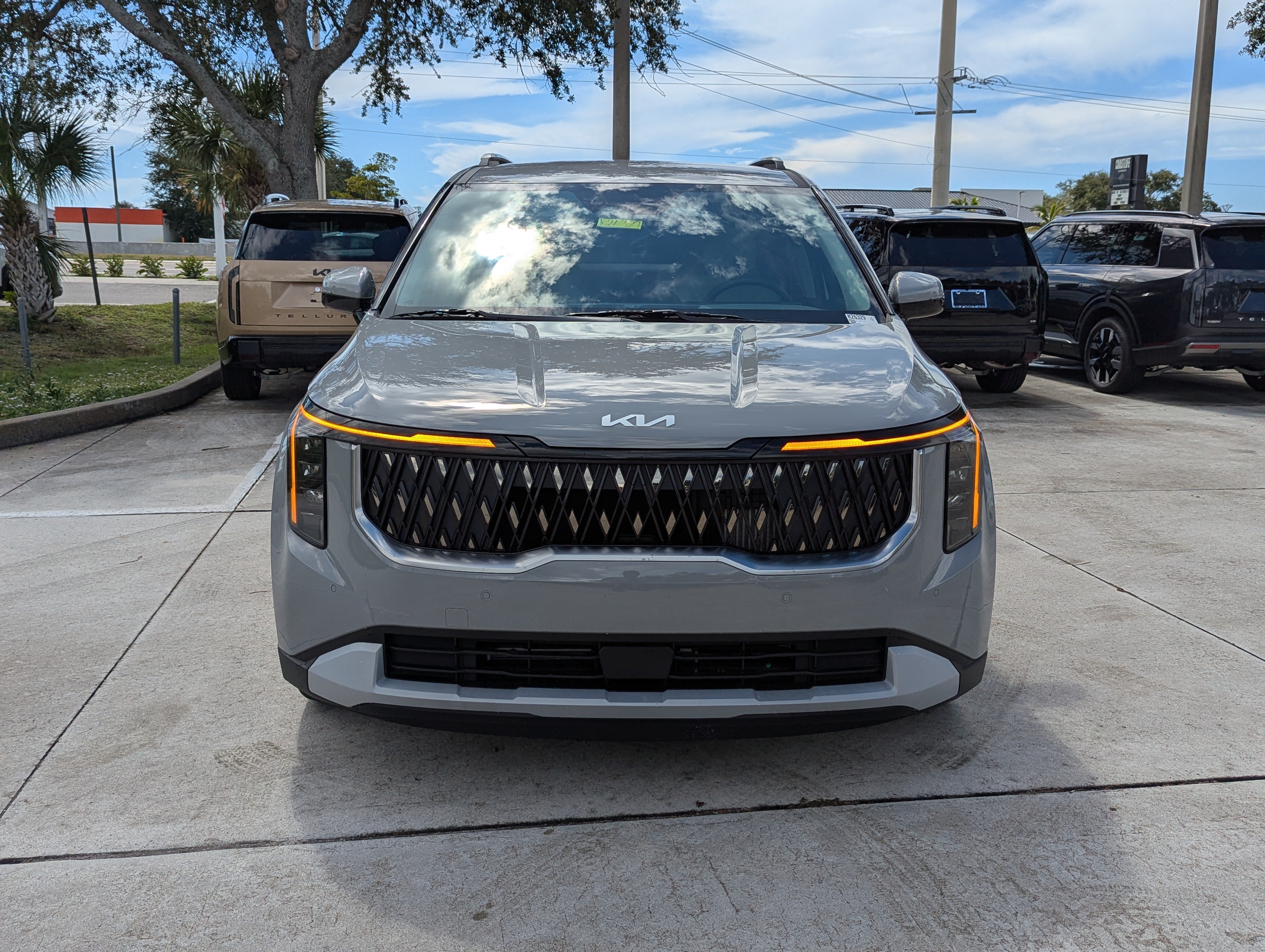 New 2026 Kia Carnival Hybrid EX Van Passenger Van
