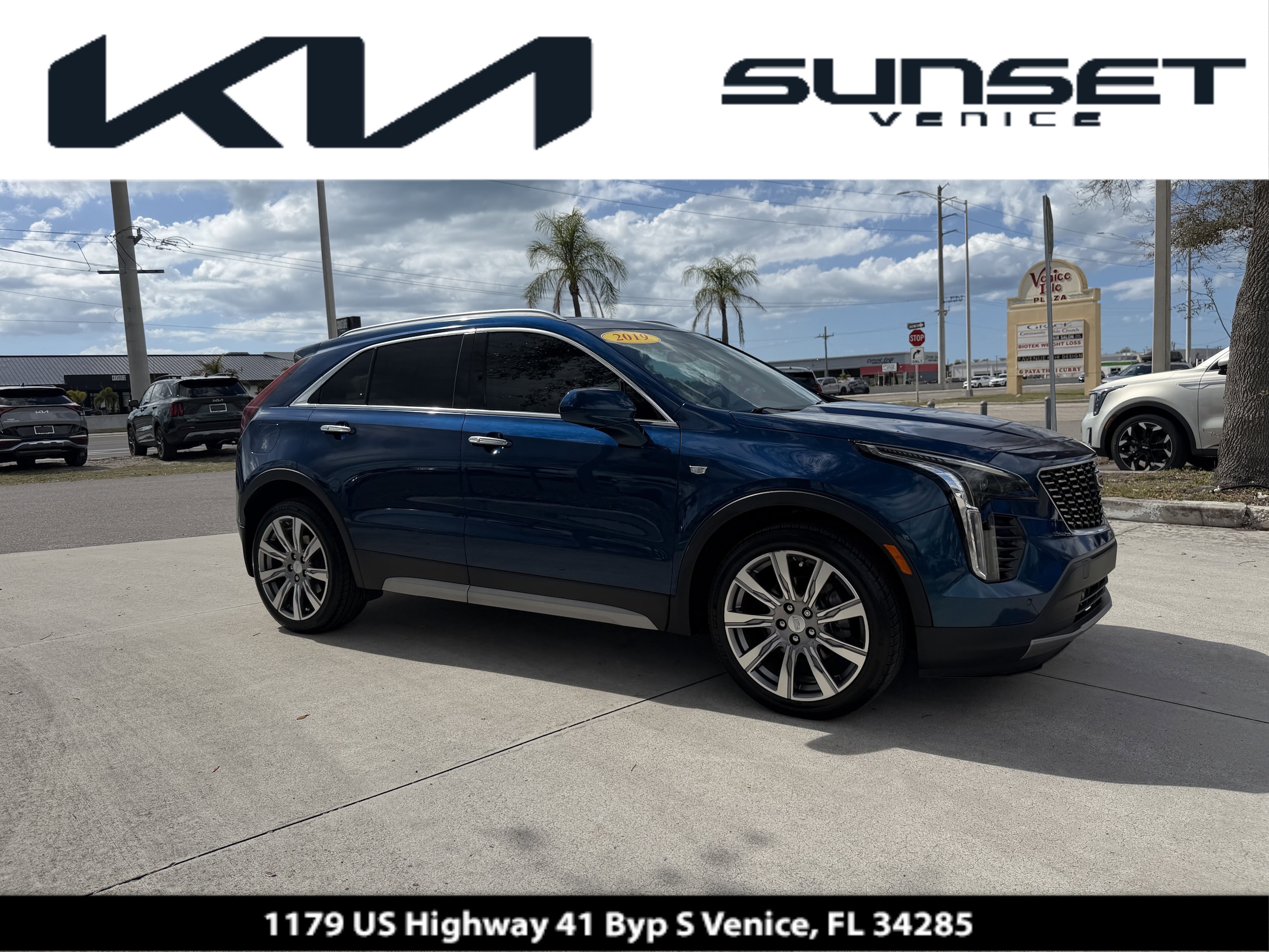 2019 Cadillac XT4 Premium Luxury