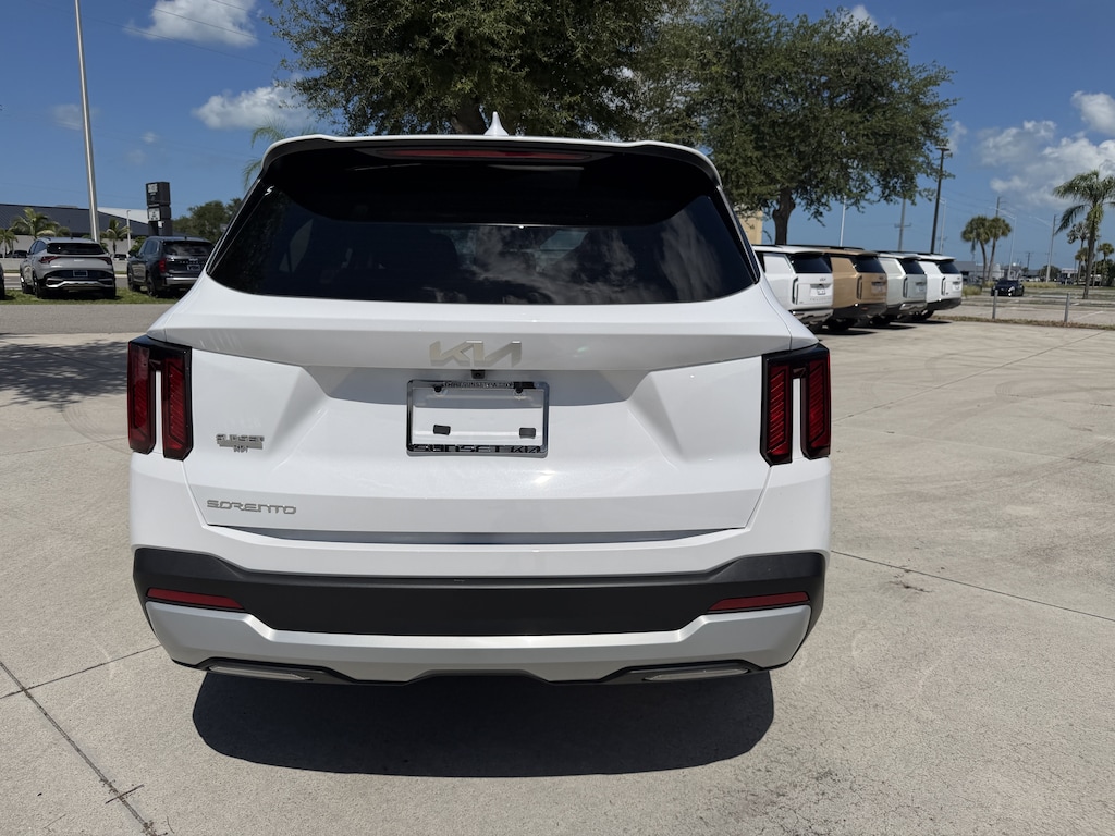 New 2026 Kia Sorento LX SUV