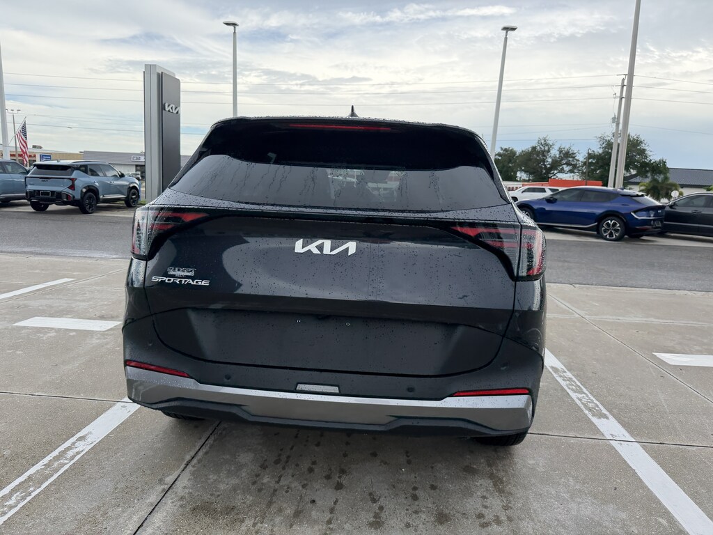 New 2026 Kia Sportage EX SUV