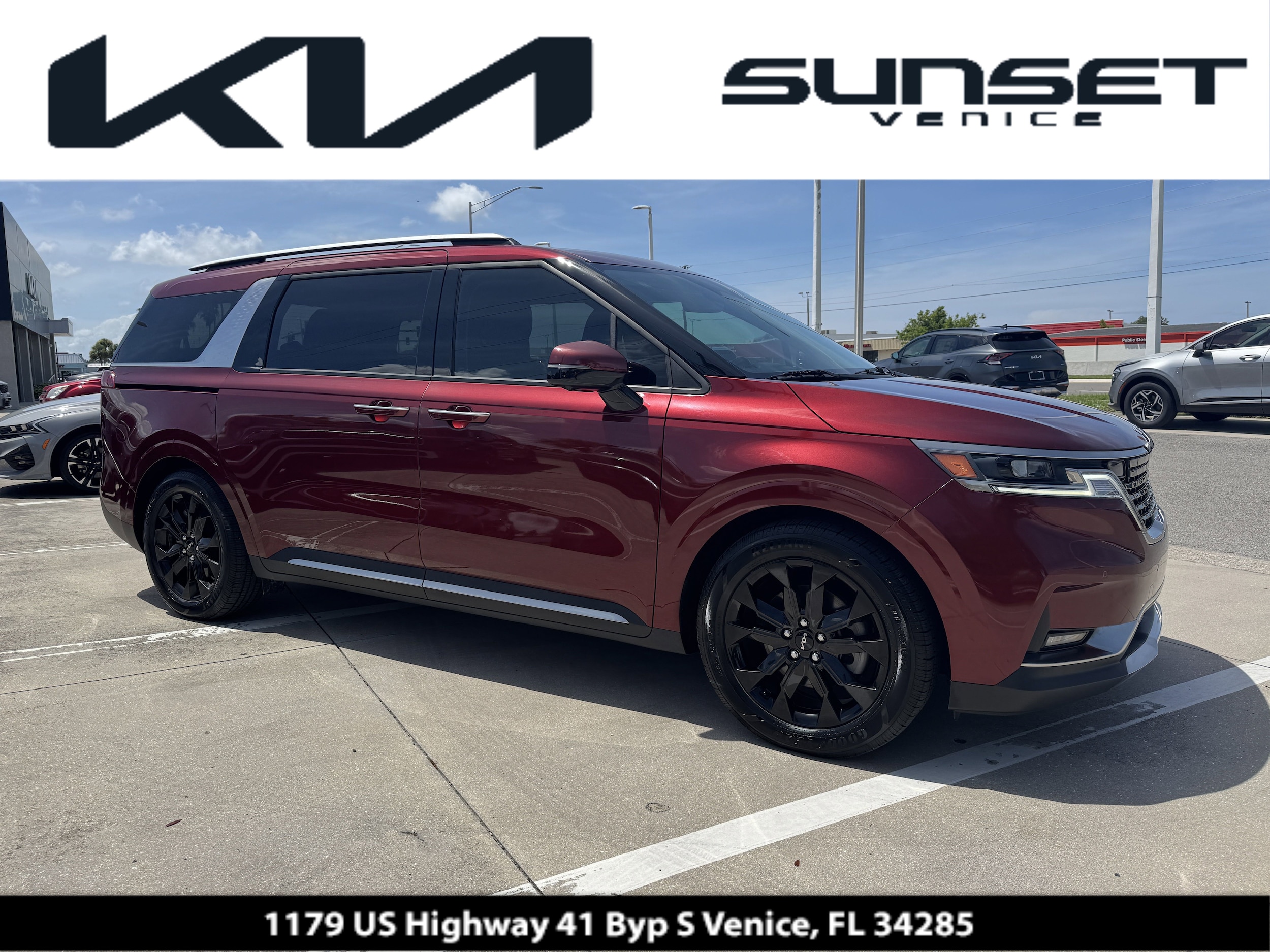 2023 Kia Carnival SX