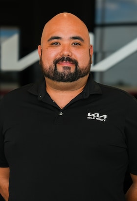 Staff member Jermie Sheldon from ID_428dbc