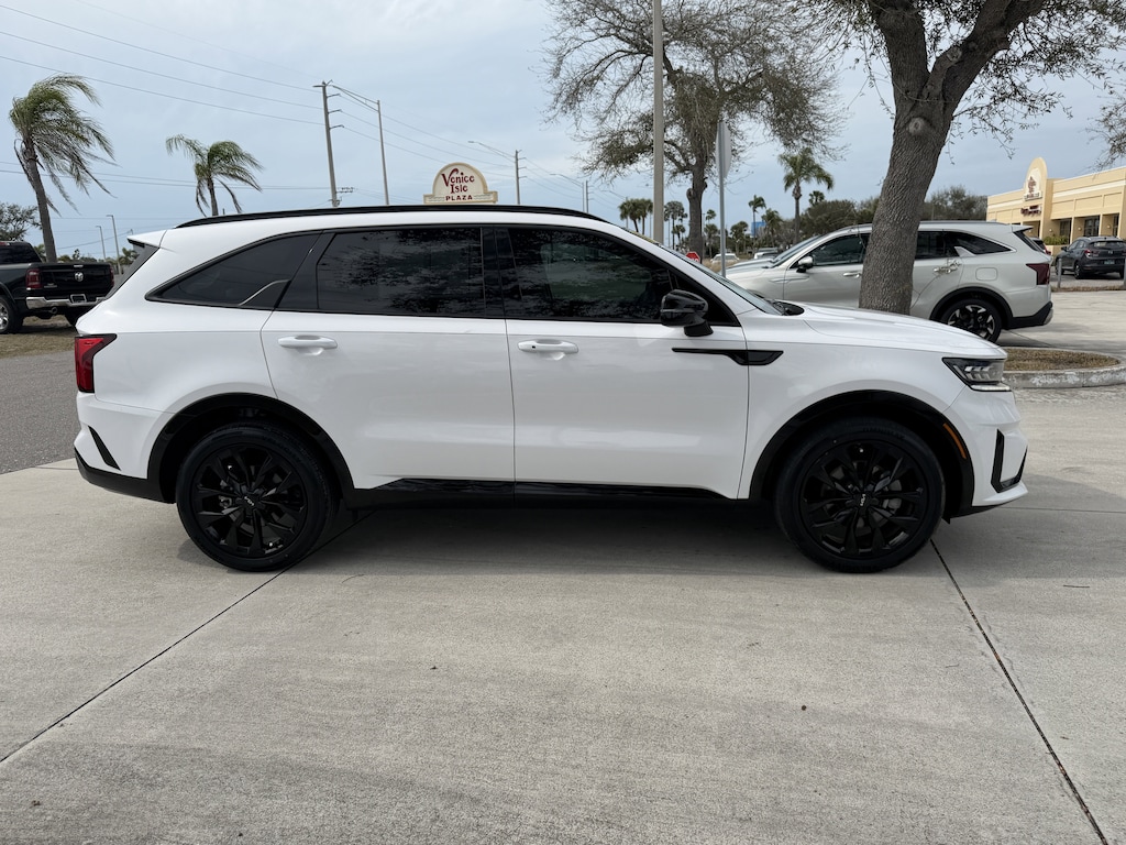 Certified 2023 Kia Sorento SX SUV