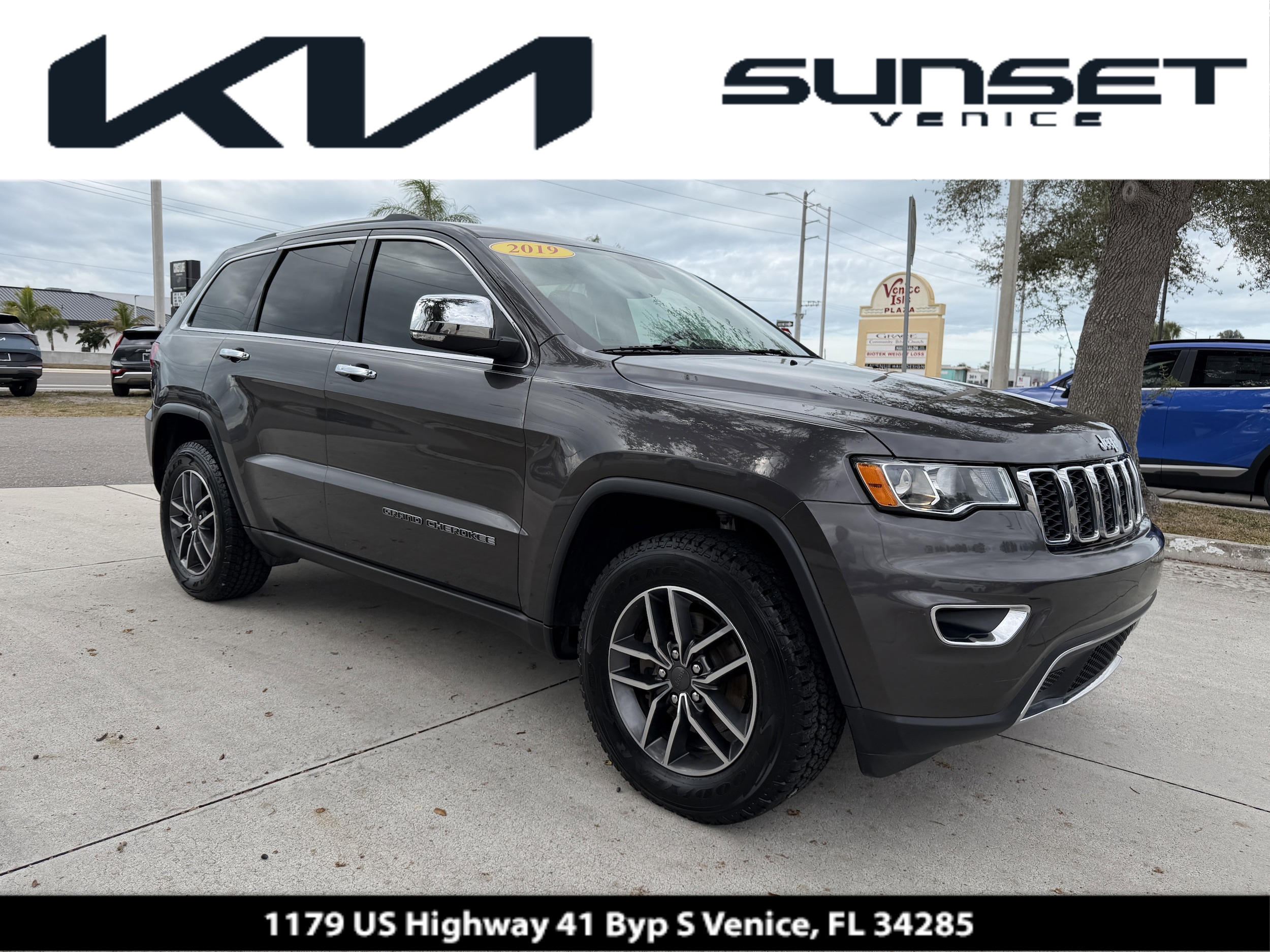 2019 Jeep Grand Cherokee Limited's photo