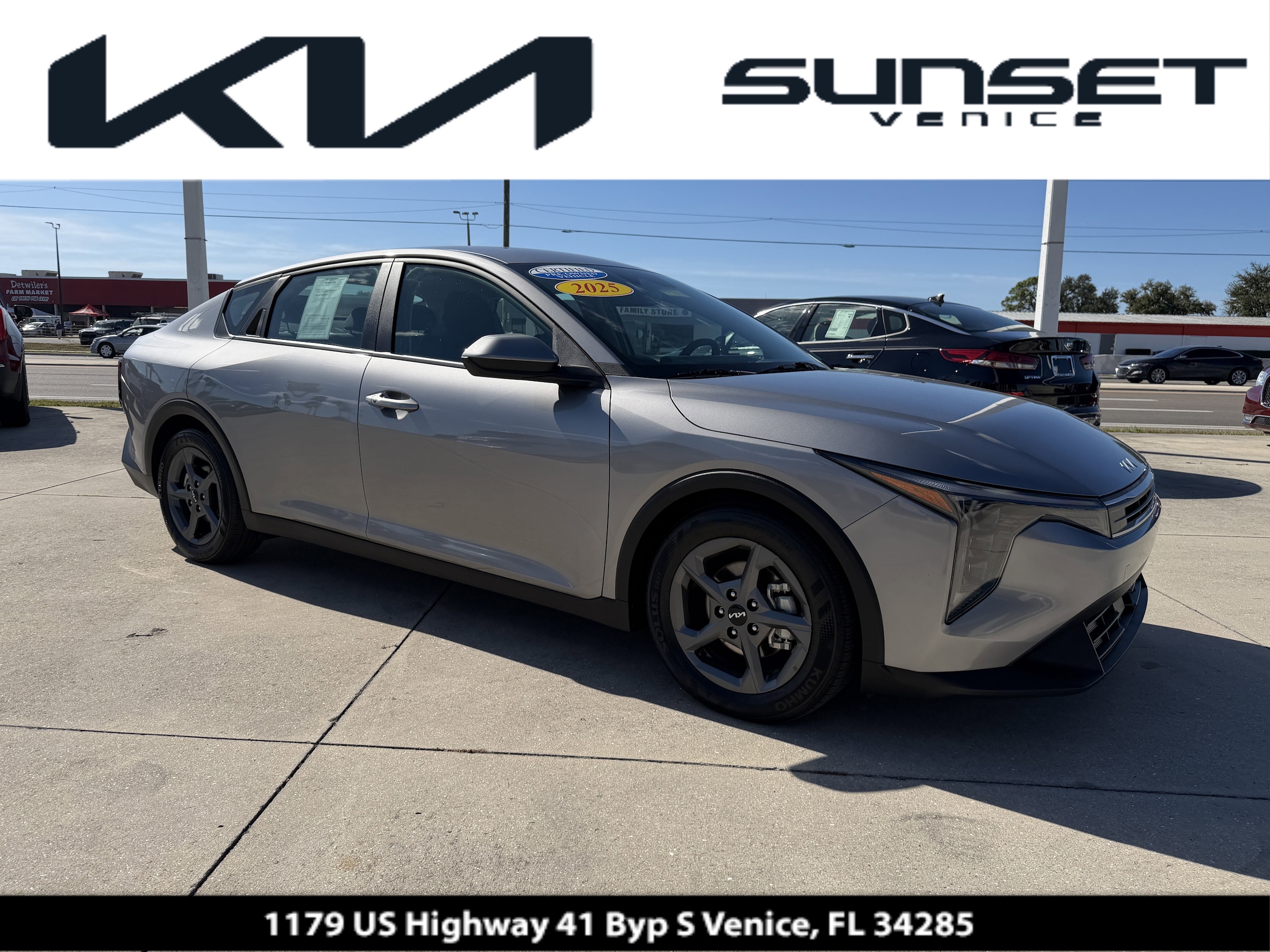 2025 Kia K4 LXS's photo