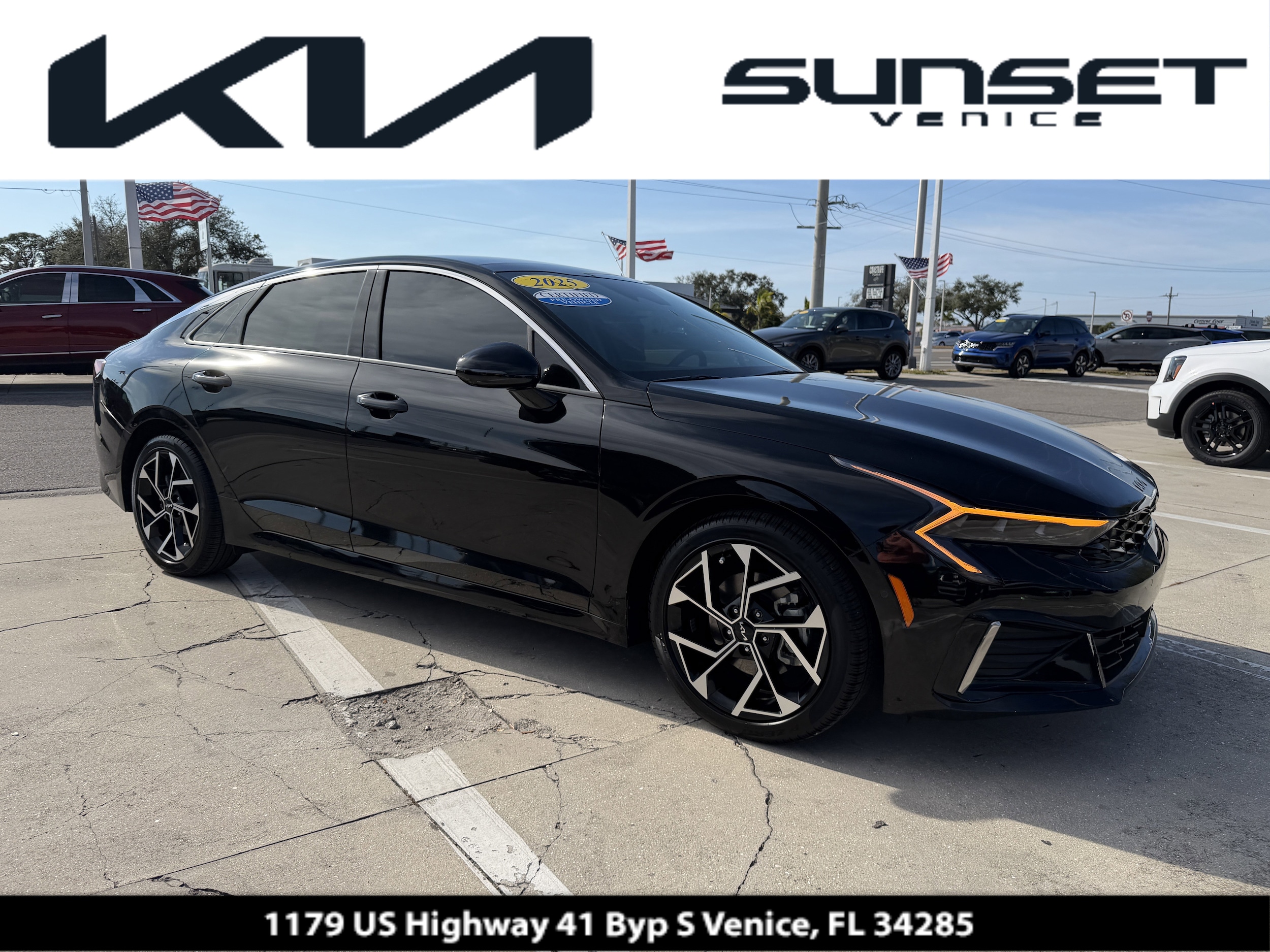 2025 Kia K5 EX's photo