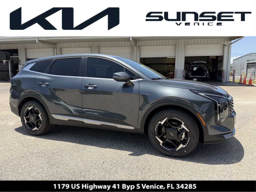 New 2026 Kia Sportage EX SUV