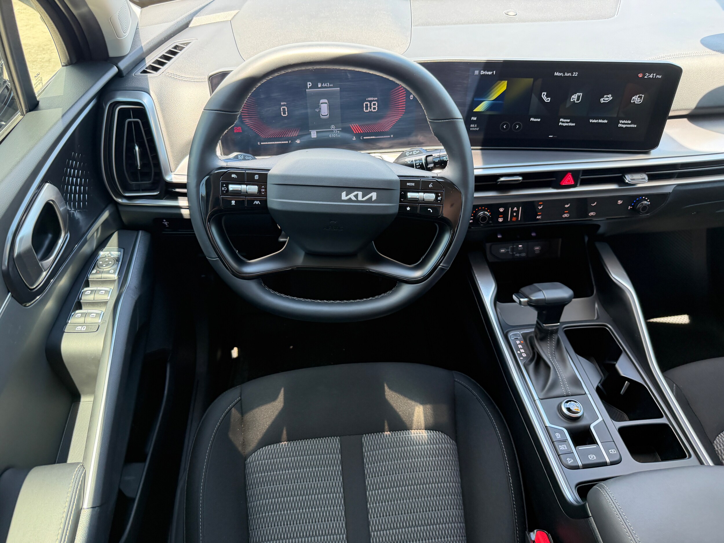 Photo 12