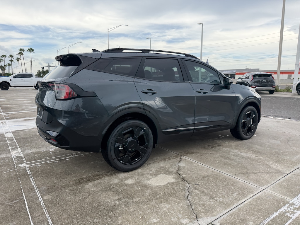 New 2026 Kia Sportage Hybrid X-Line SUV