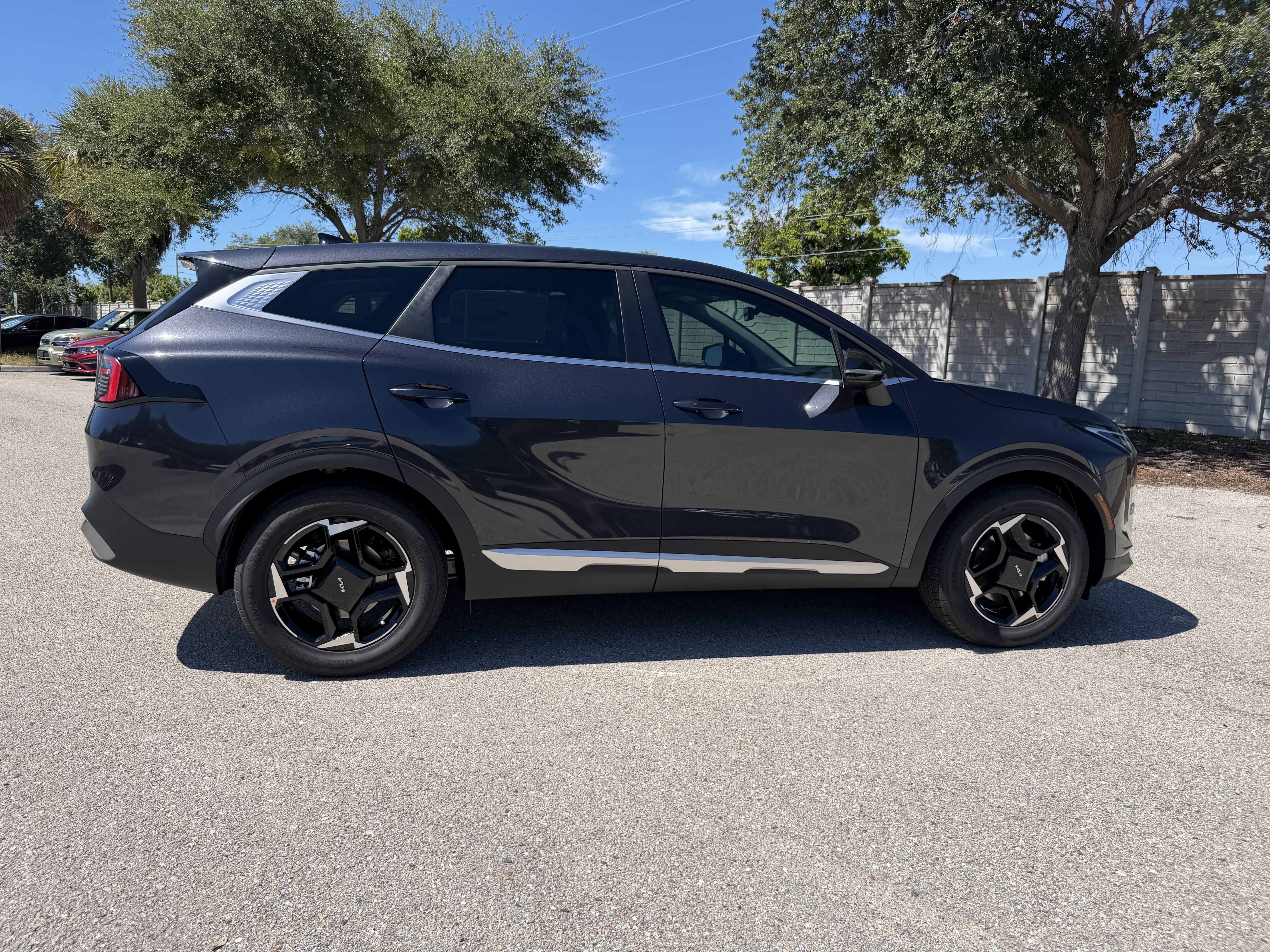 New 2027 Kia Sportage EX SUV