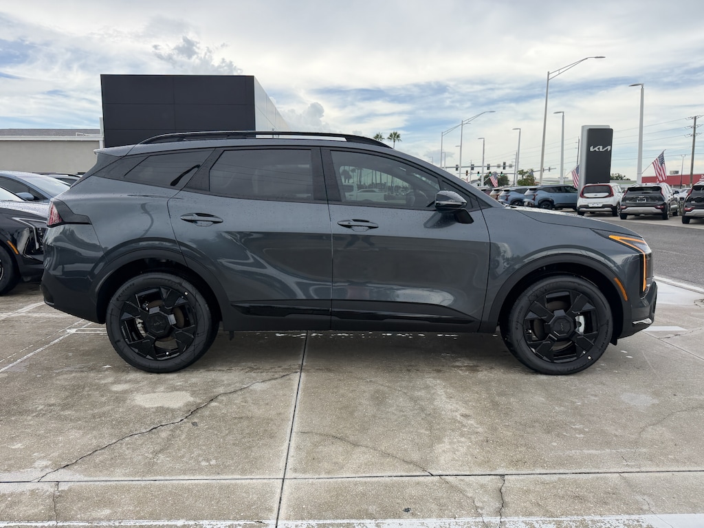 New 2026 Kia Sportage Hybrid X-Line SUV