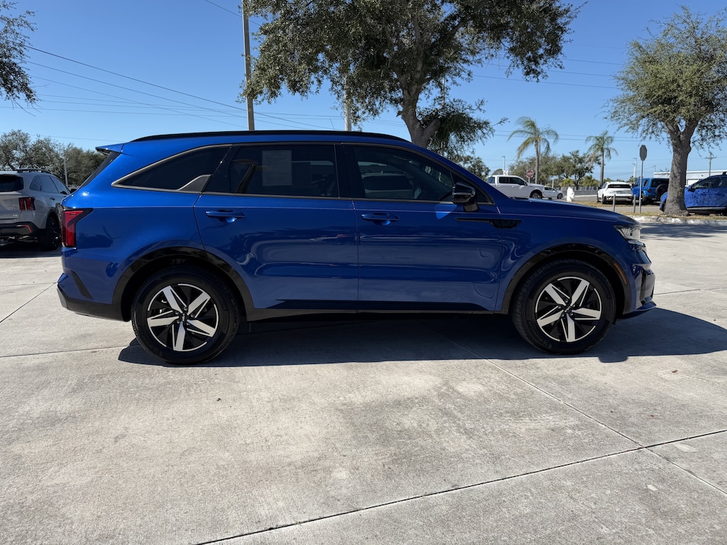 Certified 2022 Kia Sorento S SUV
