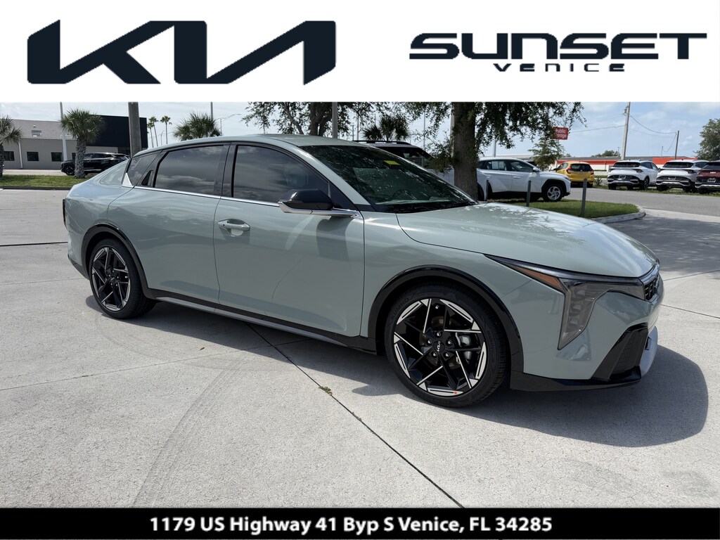 New 2026 Kia K4 GT-Line Sedan