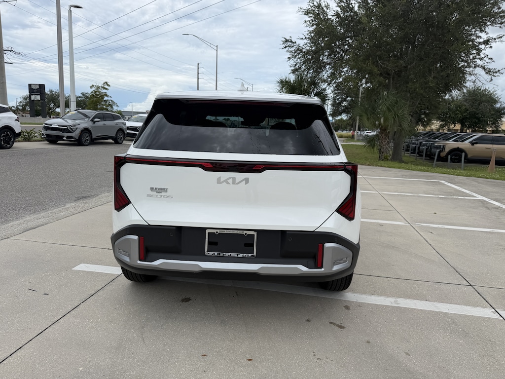 New 2027 Kia Seltos S SUV