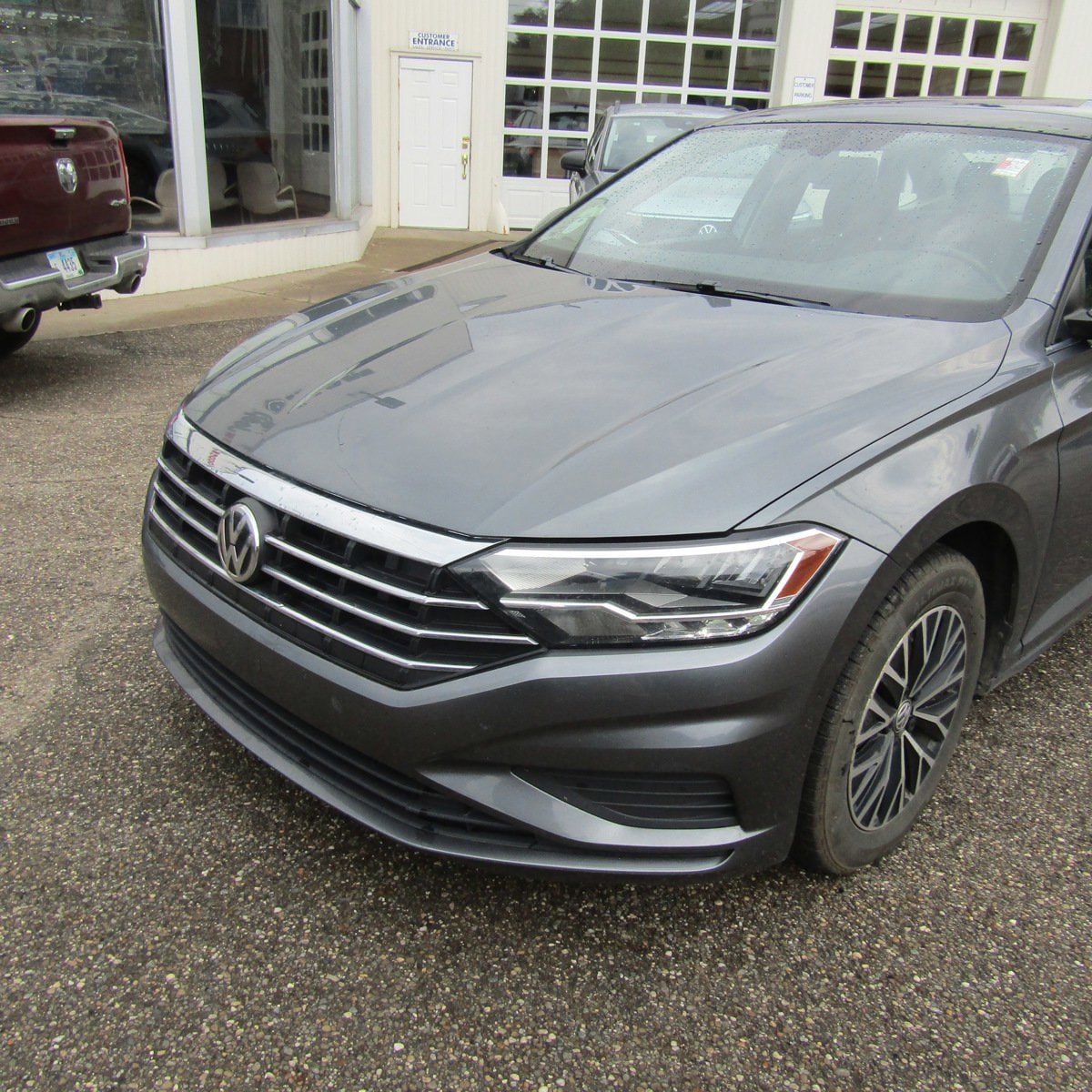 Used 2019 Volkswagen Jetta SE with VIN 3VWC57BU9KM006920 for sale in Steubenville, OH