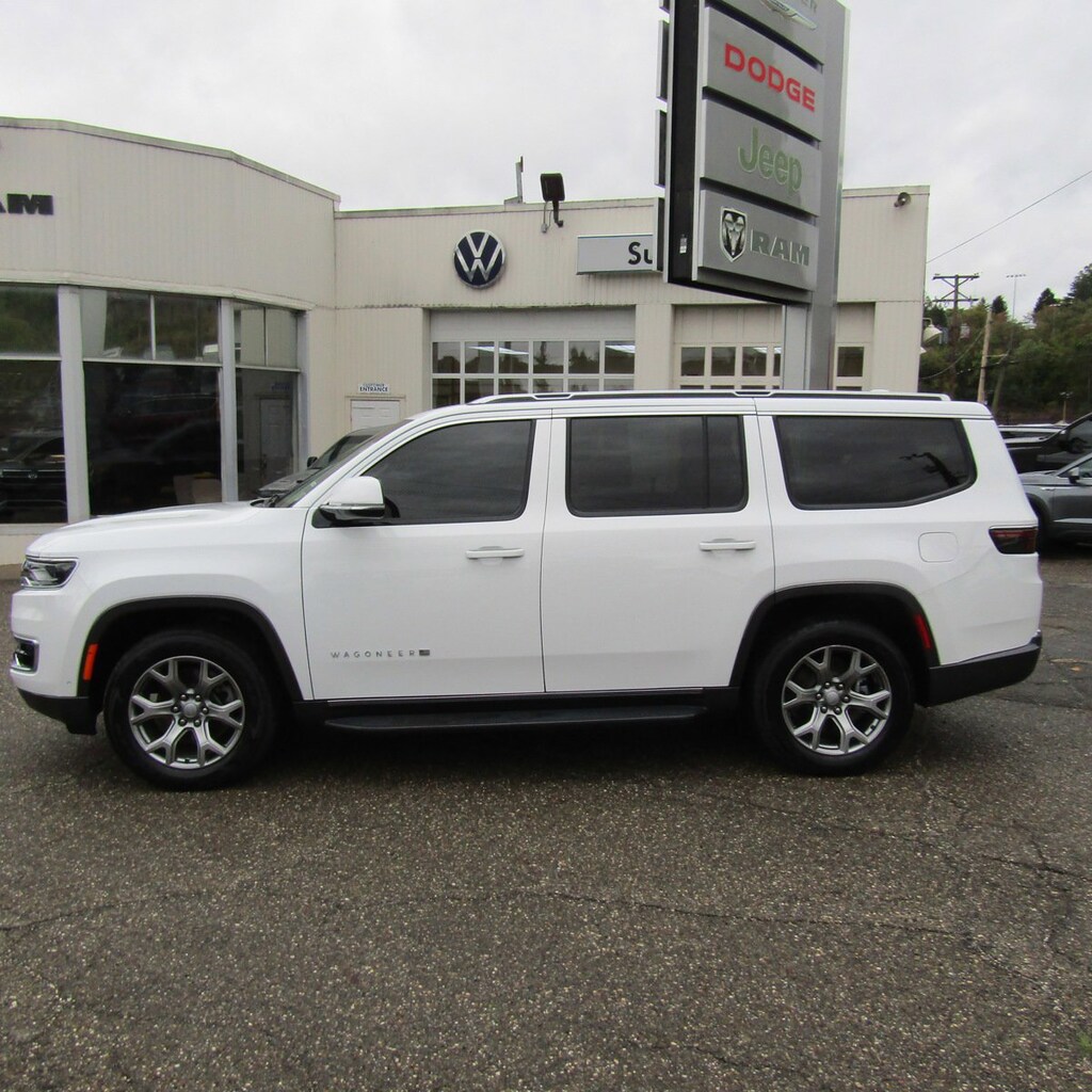 Used 2022 Jeep Wagoneer Series II For Sale Steubenville OH VIN