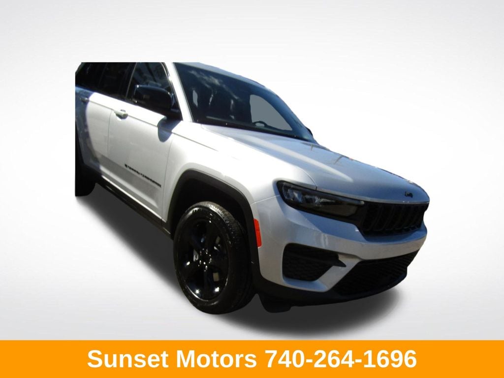 2025 Jeep Grand Cherokee Altitude - Photo 14