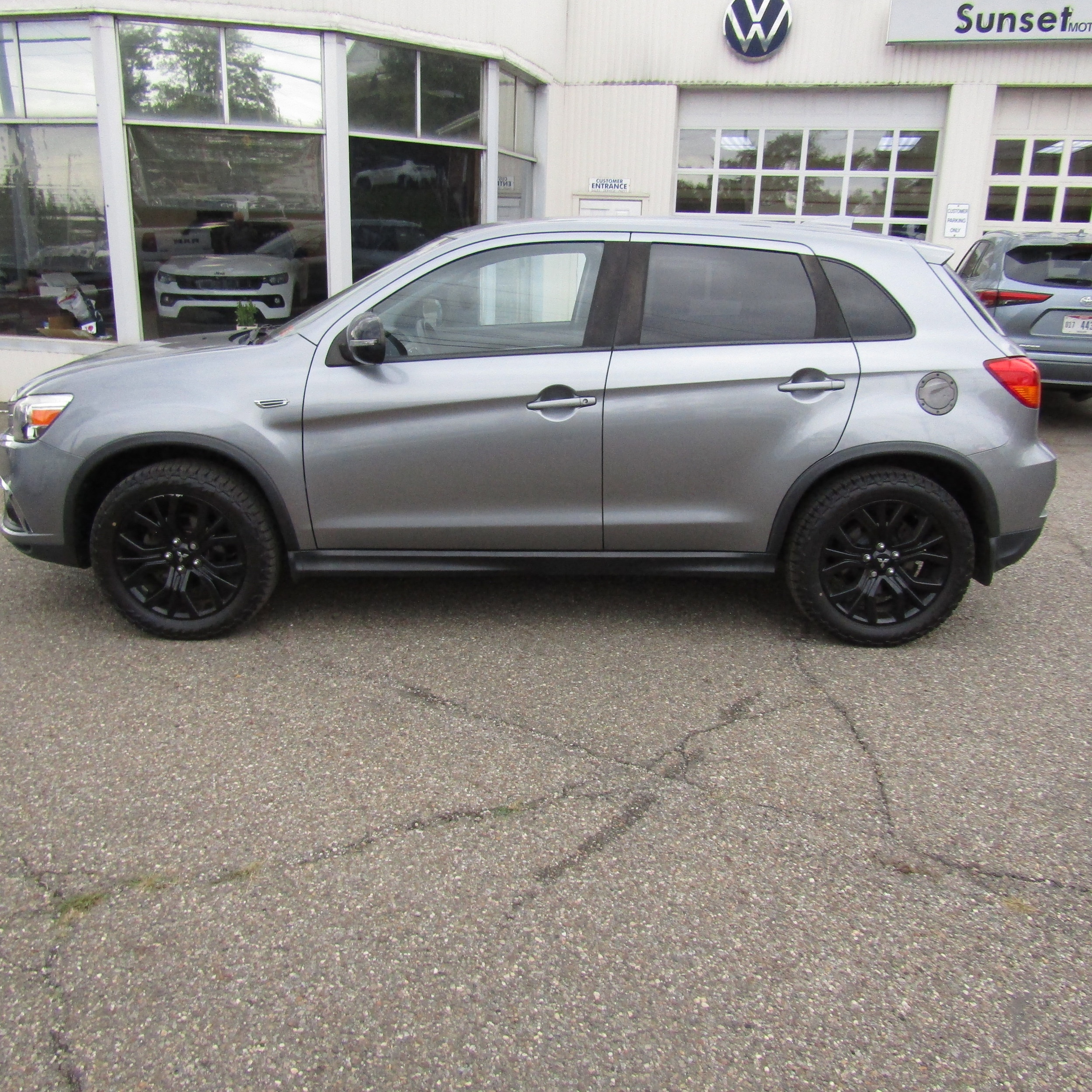 2018 Mitsubishi Outlander Sport LE