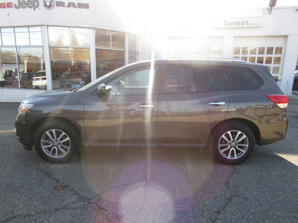 Used 2016 Nissan Pathfinder SV For Sale Steubenville OH VIN