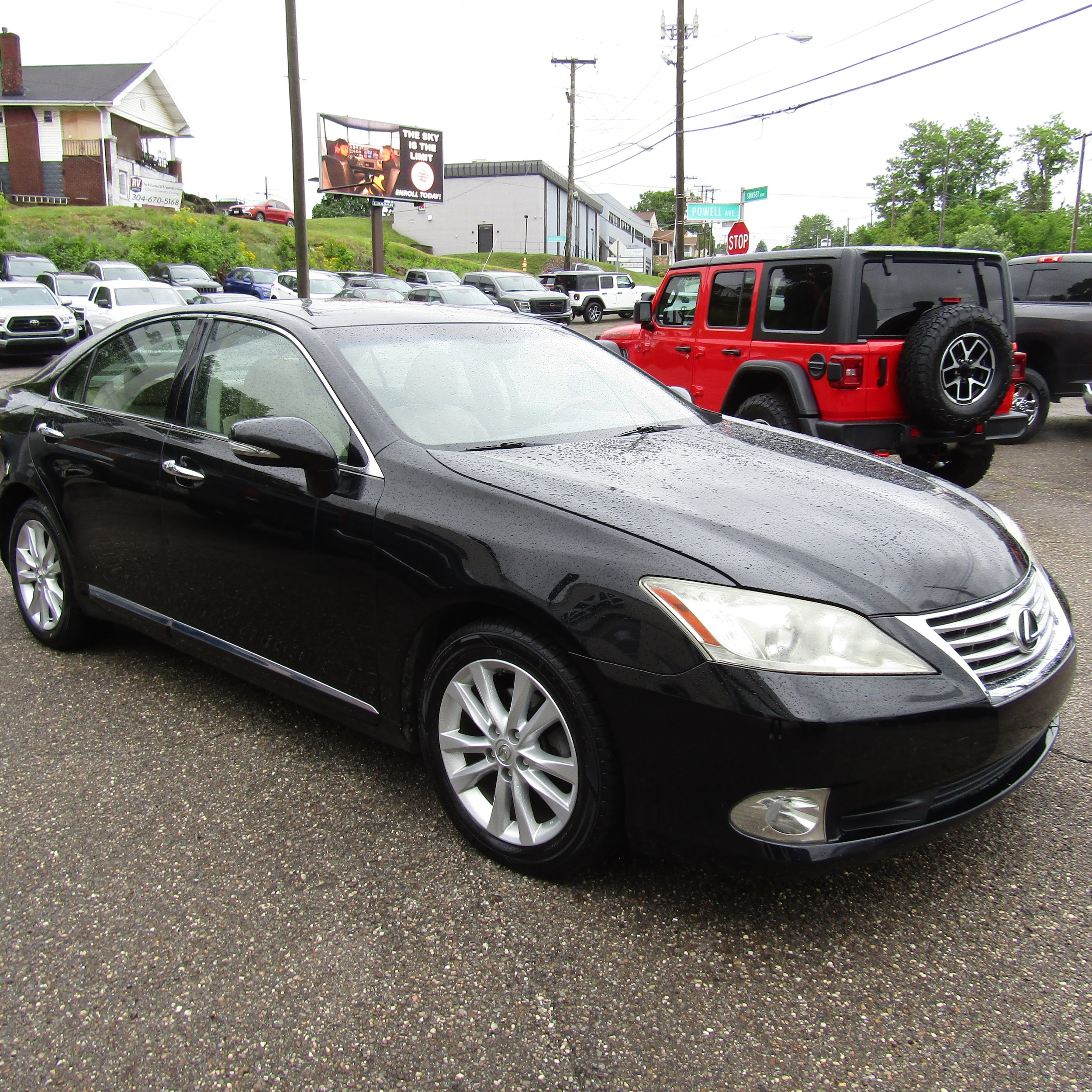 Used 2010 Lexus ES 350 with VIN JTHBK1EG2A2365234 for sale in Steubenville, OH