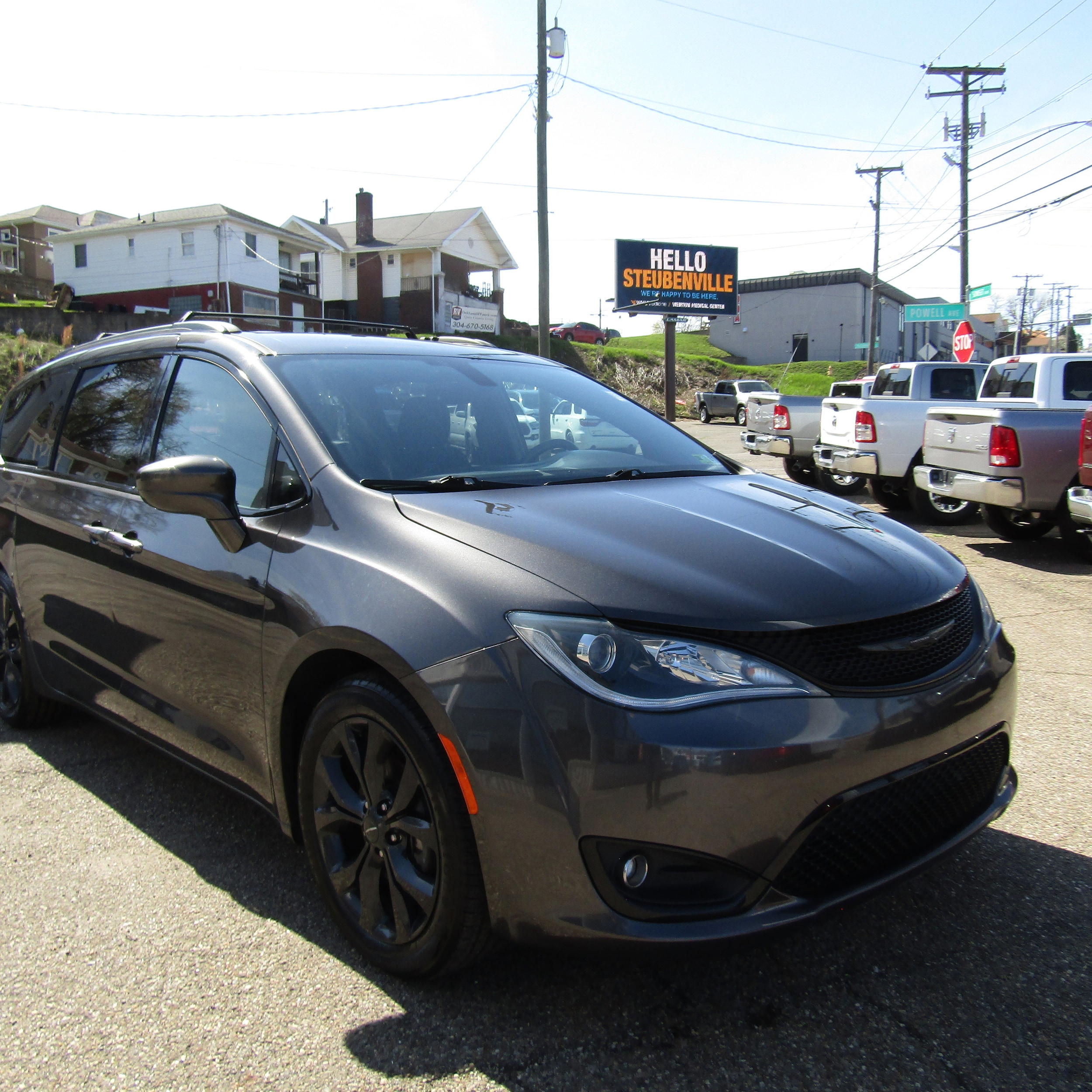 Used 2019 Chrysler Pacifica Touring Plus with VIN 2C4RC1FG1KR583647 for sale in Steubenville, OH