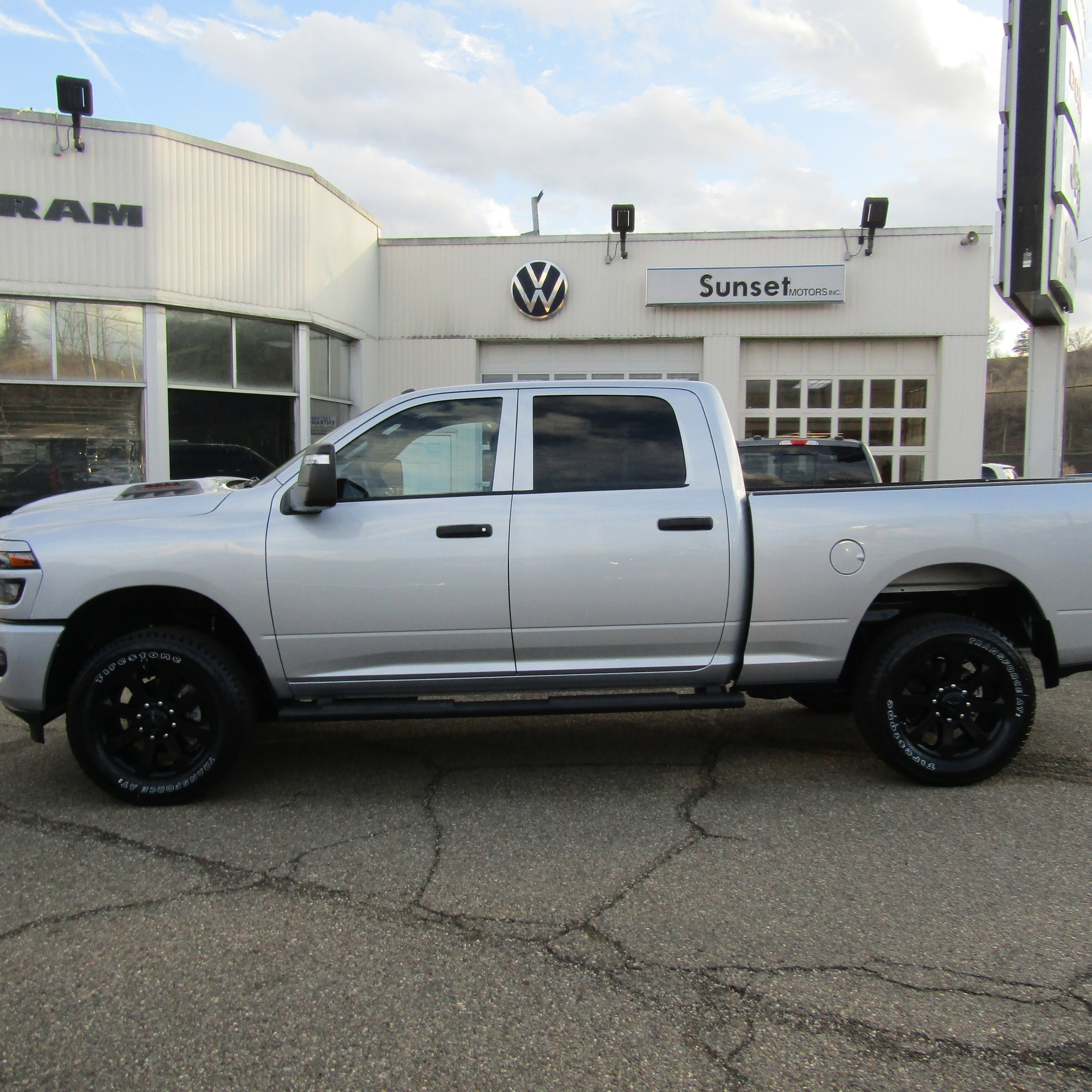2026 RAM Ram 2500 Pickup Tradesman/Black Express's photo