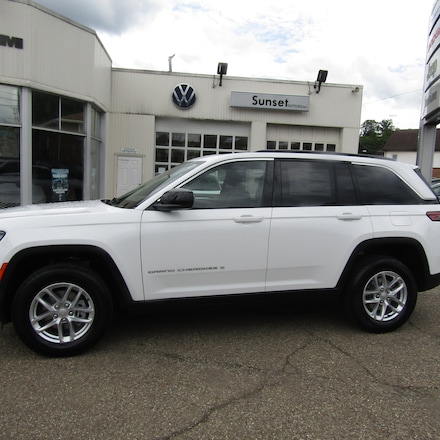 2025 Jeep Grand Cherokee LAREDO X 4X4 Sport Utility