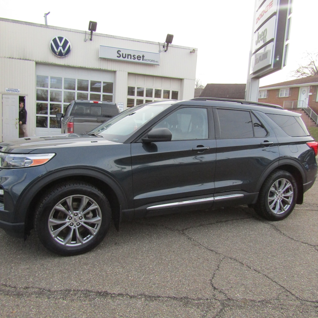 Used 2022 Ford Explorer XLT SUV