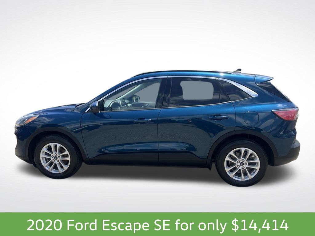 Used 2020 Ford Escape SE with VIN 1FMCU0G62LUC34788 for sale in Steubenville, OH