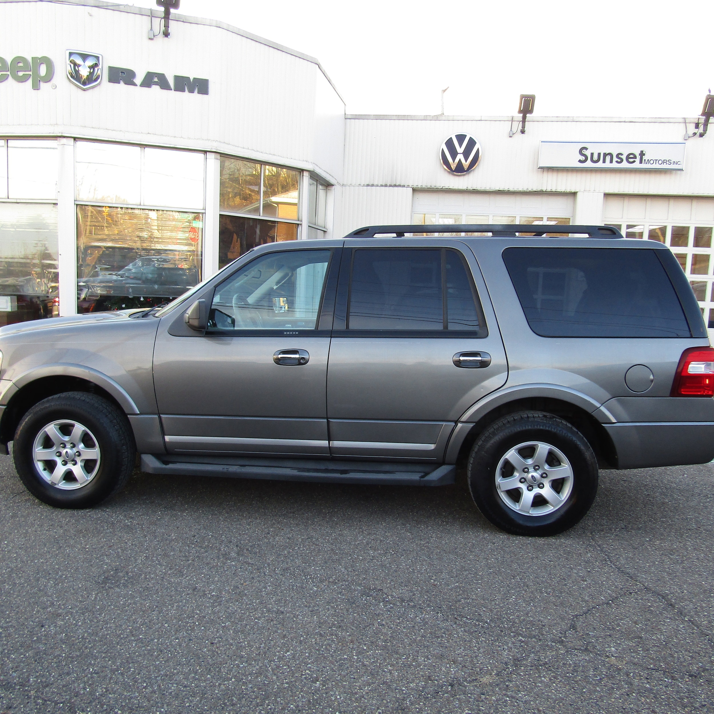2012 Ford Expedition XLT's photo