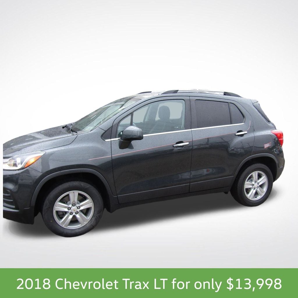 Used 2018 Chevrolet Trax LT with VIN 3GNCJPSB1JL364036 for sale in Steubenville, OH