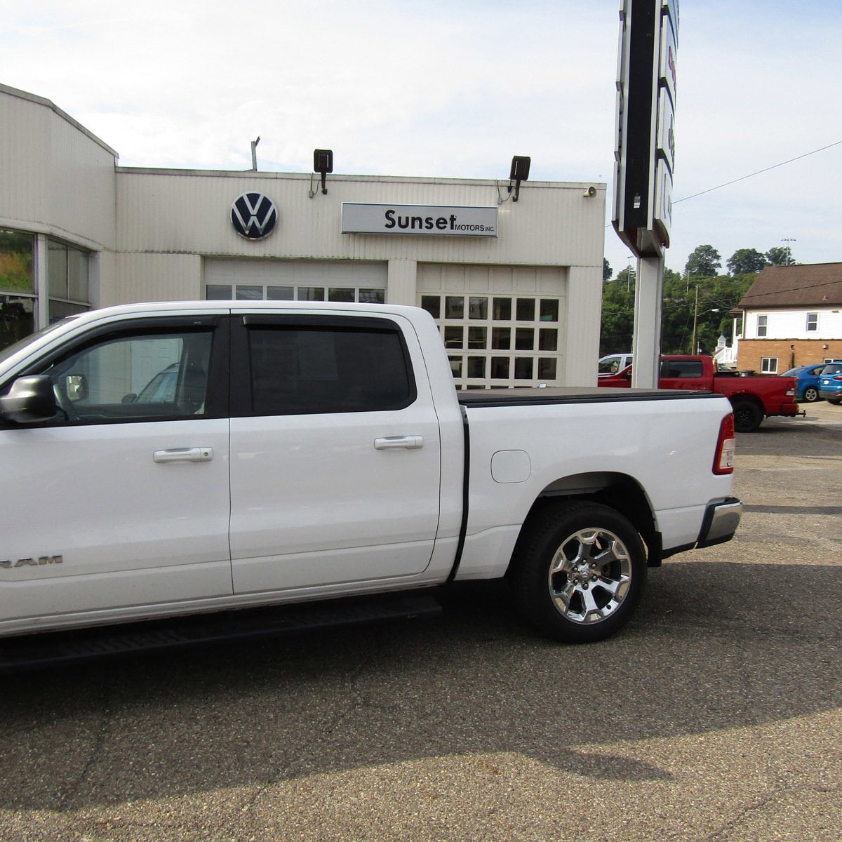 Used 2022 RAM Ram 1500 Pickup Big Horn/Lone Star with VIN 1C6RRFFG5NN352755 for sale in Steubenville, OH