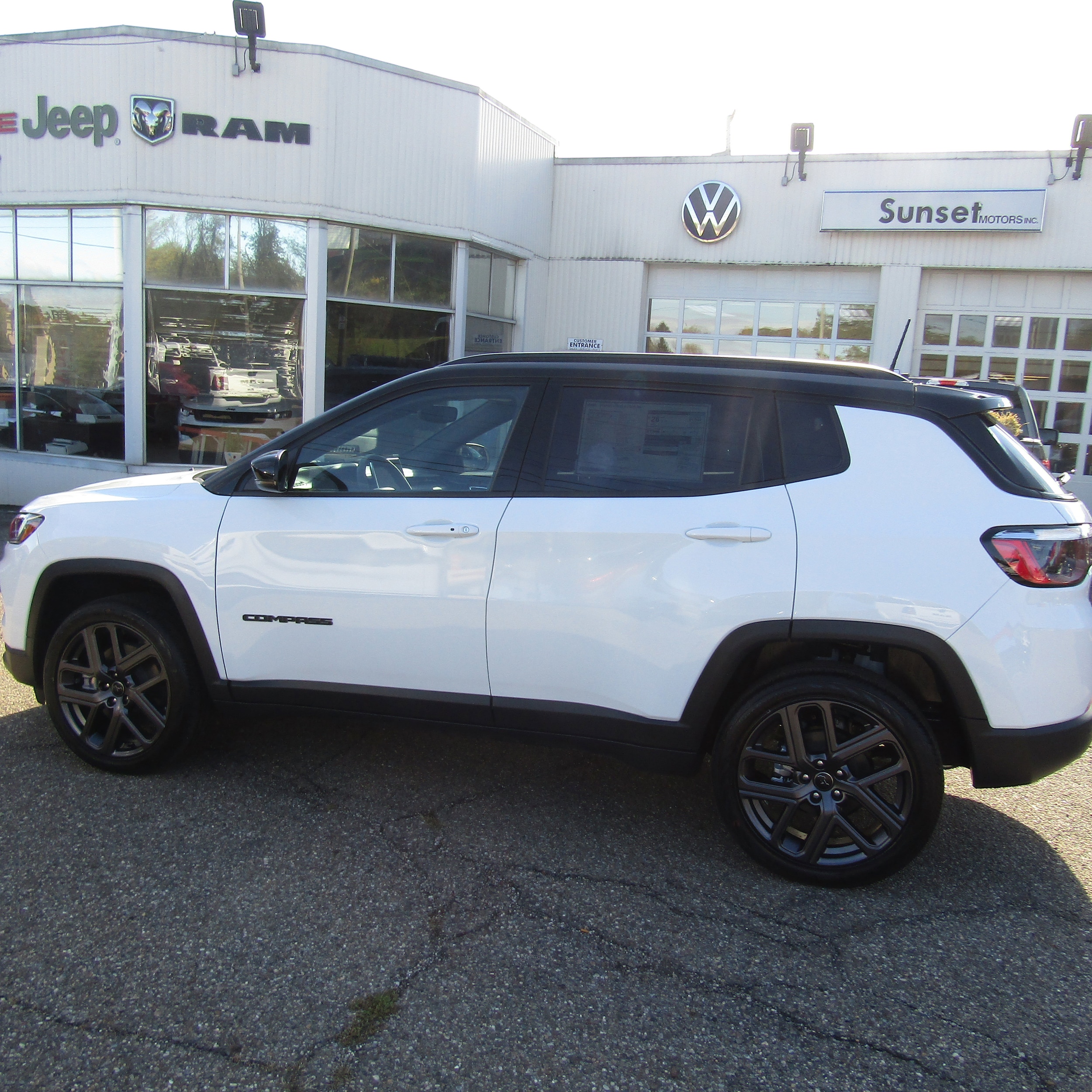 2026 Jeep Compass Limited Altitude's photo