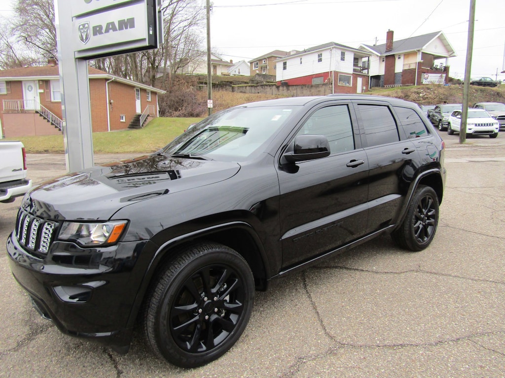 Used 2021 Jeep Grand Cherokee Laredo For Sale Steubenville OH VIN