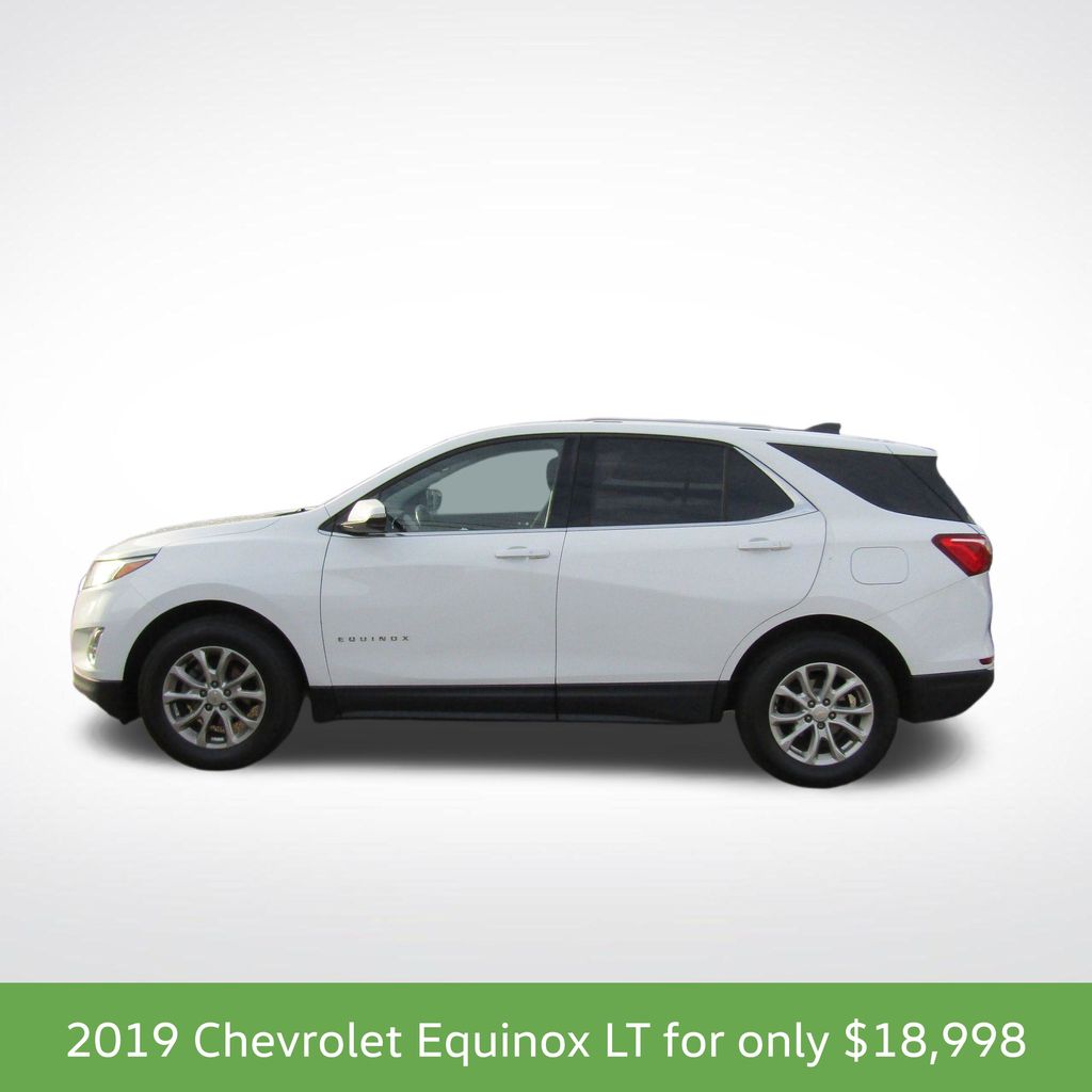 Used 2019 Chevrolet Equinox LT with VIN 2GNAXUEV4K6163196 for sale in Steubenville, OH
