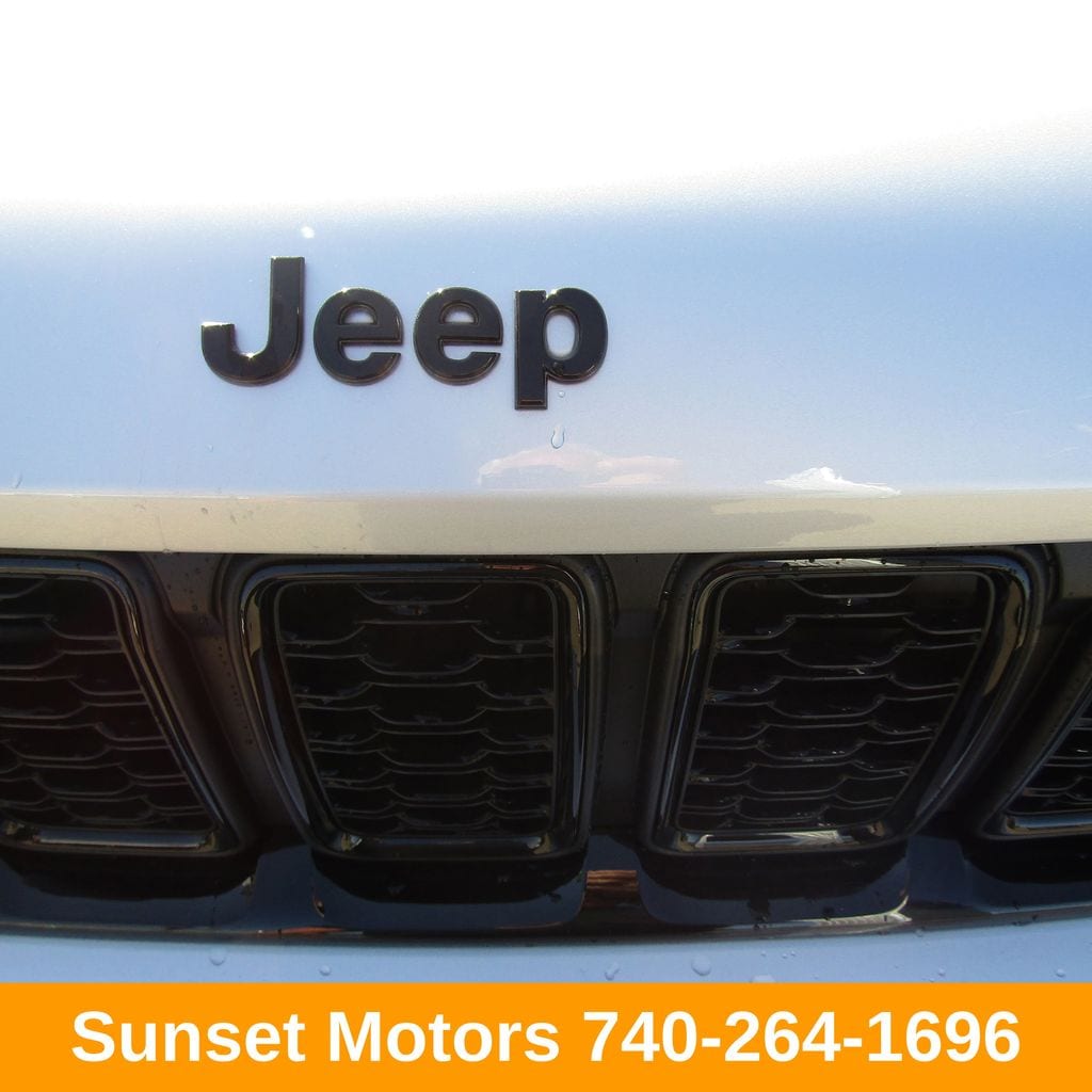 2025 Jeep Grand Cherokee Altitude - Photo 13
