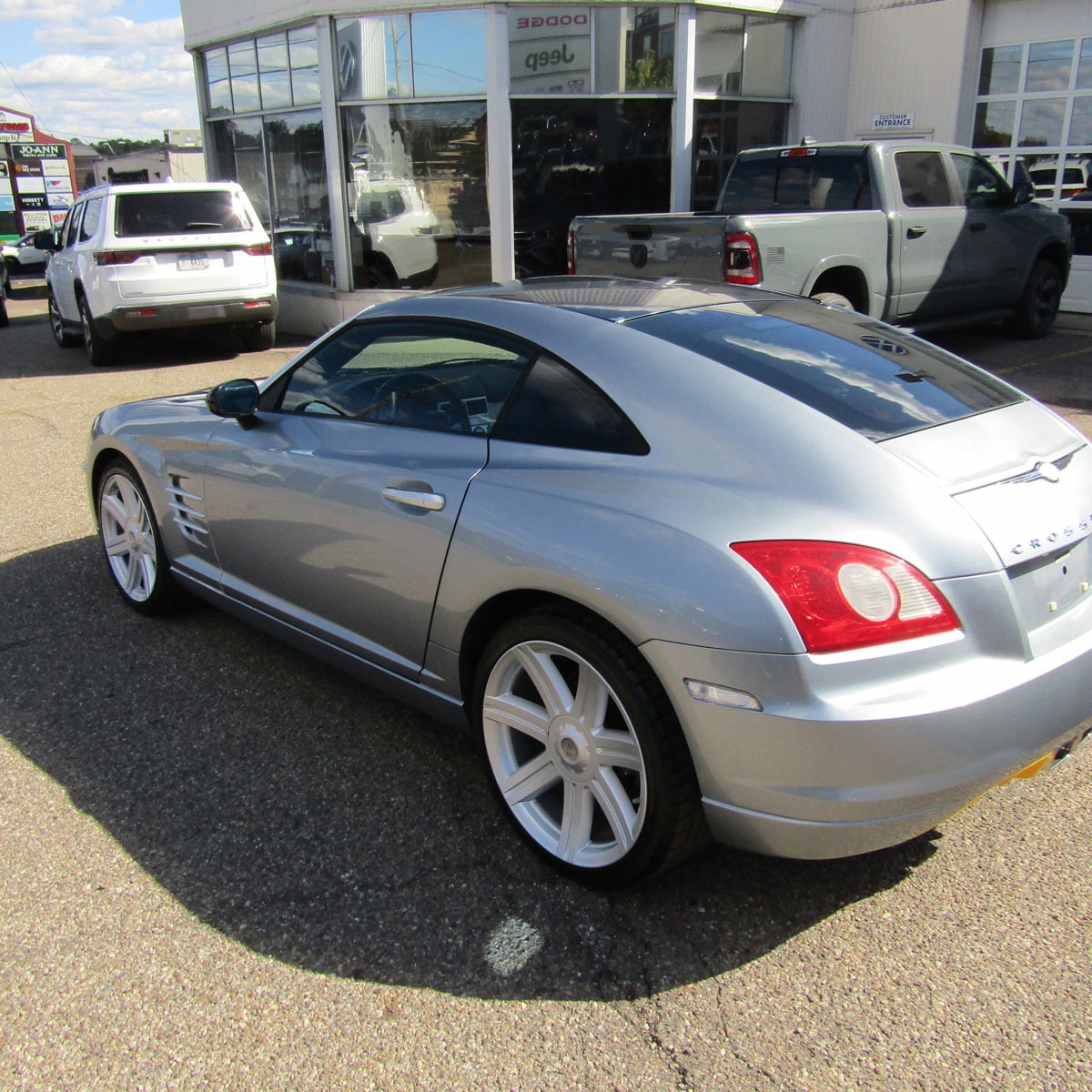 Used 2004 Chrysler Crossfire Base with VIN 1C3AN69L64X016274 for sale in Steubenville, OH