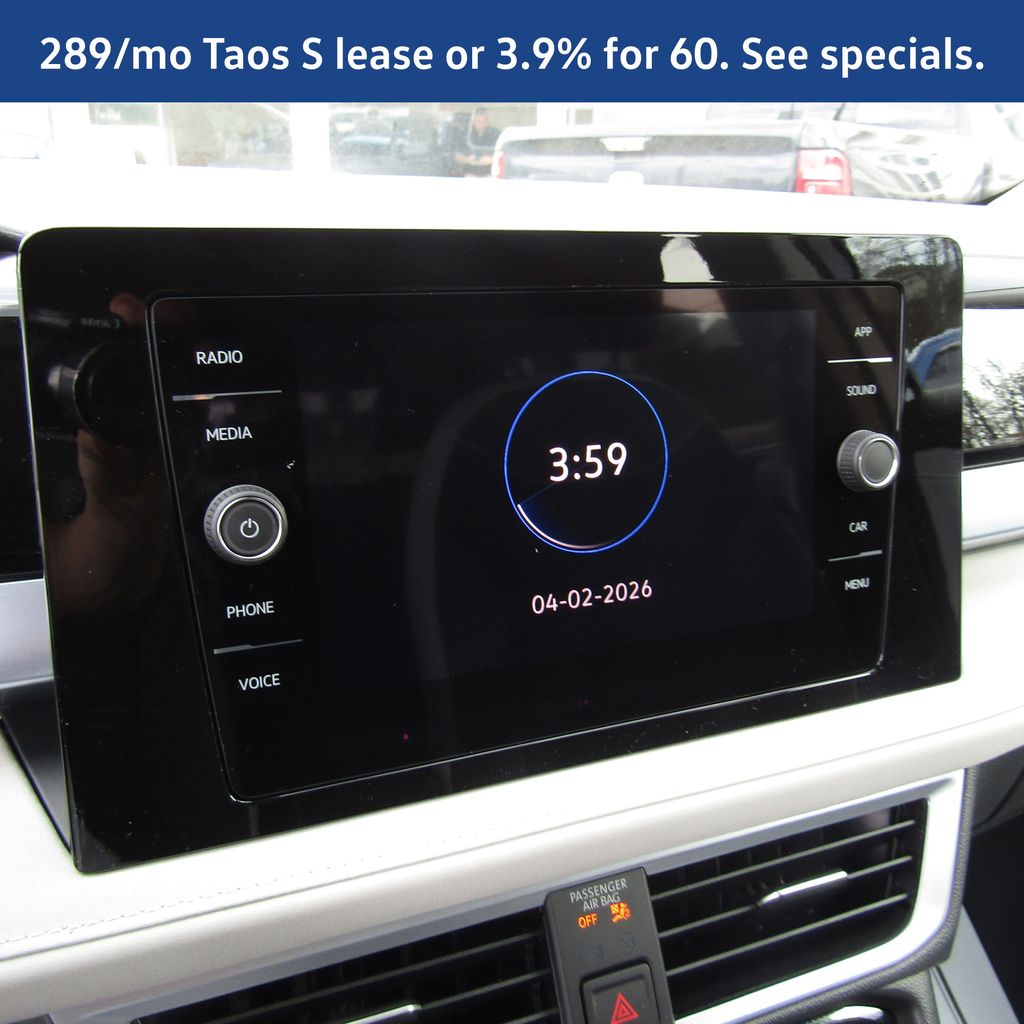2026 Volkswagen Taos SE - Photo 16