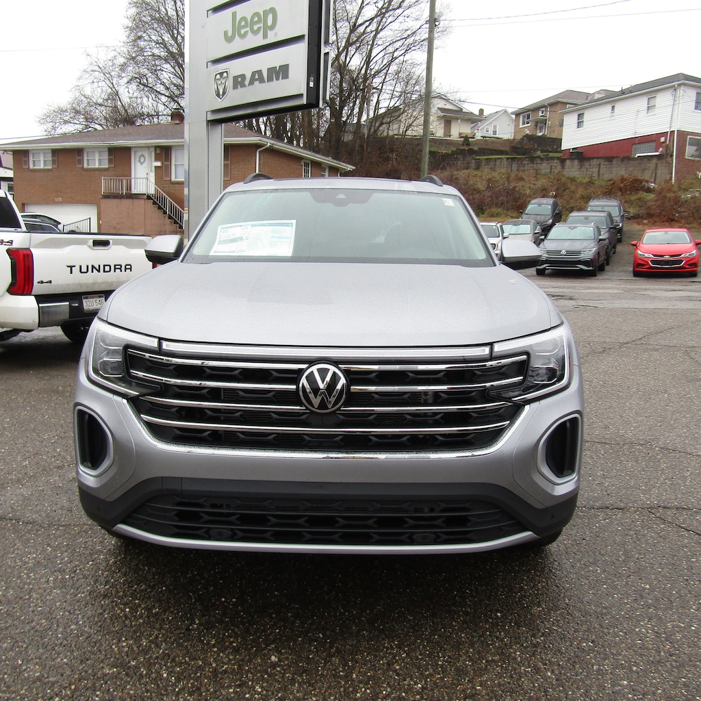 New 2026 Volkswagen Atlas 2.0T SE w/Technology SUV
