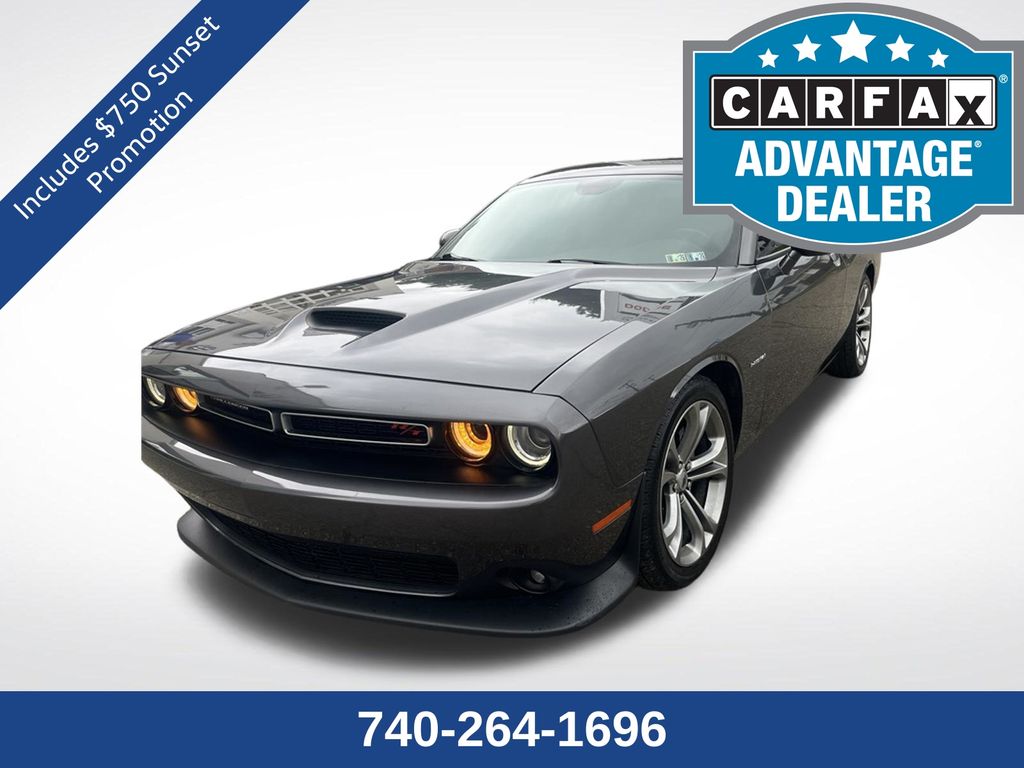  2022 Dodge Challenger R/T RWD   
