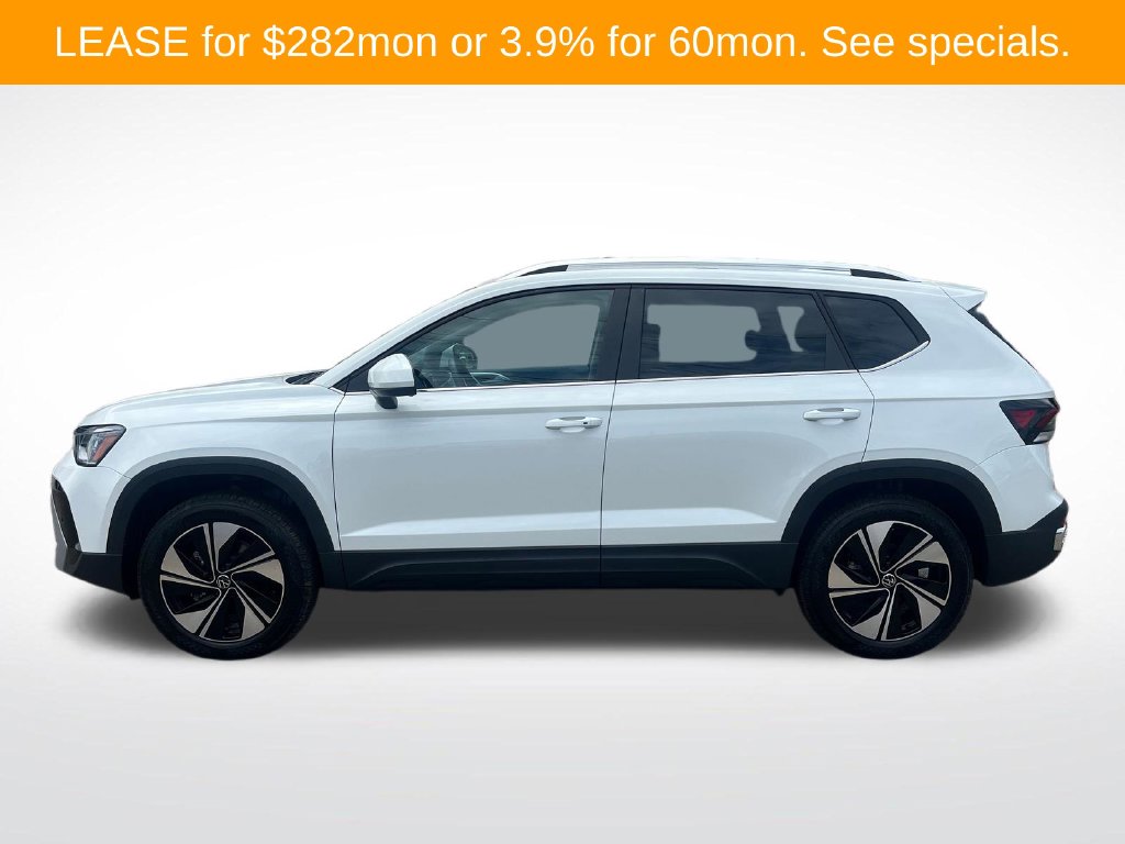 2026 Volkswagen Taos SE - Photo 2