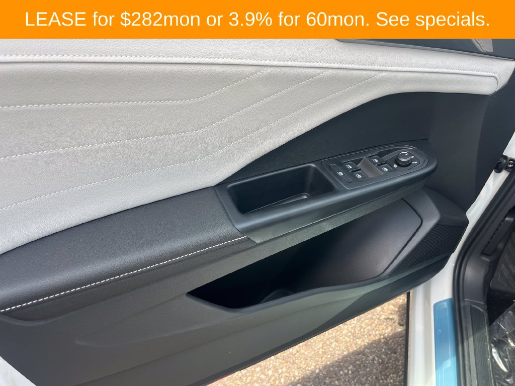 2026 Volkswagen Taos SEL - Photo 9