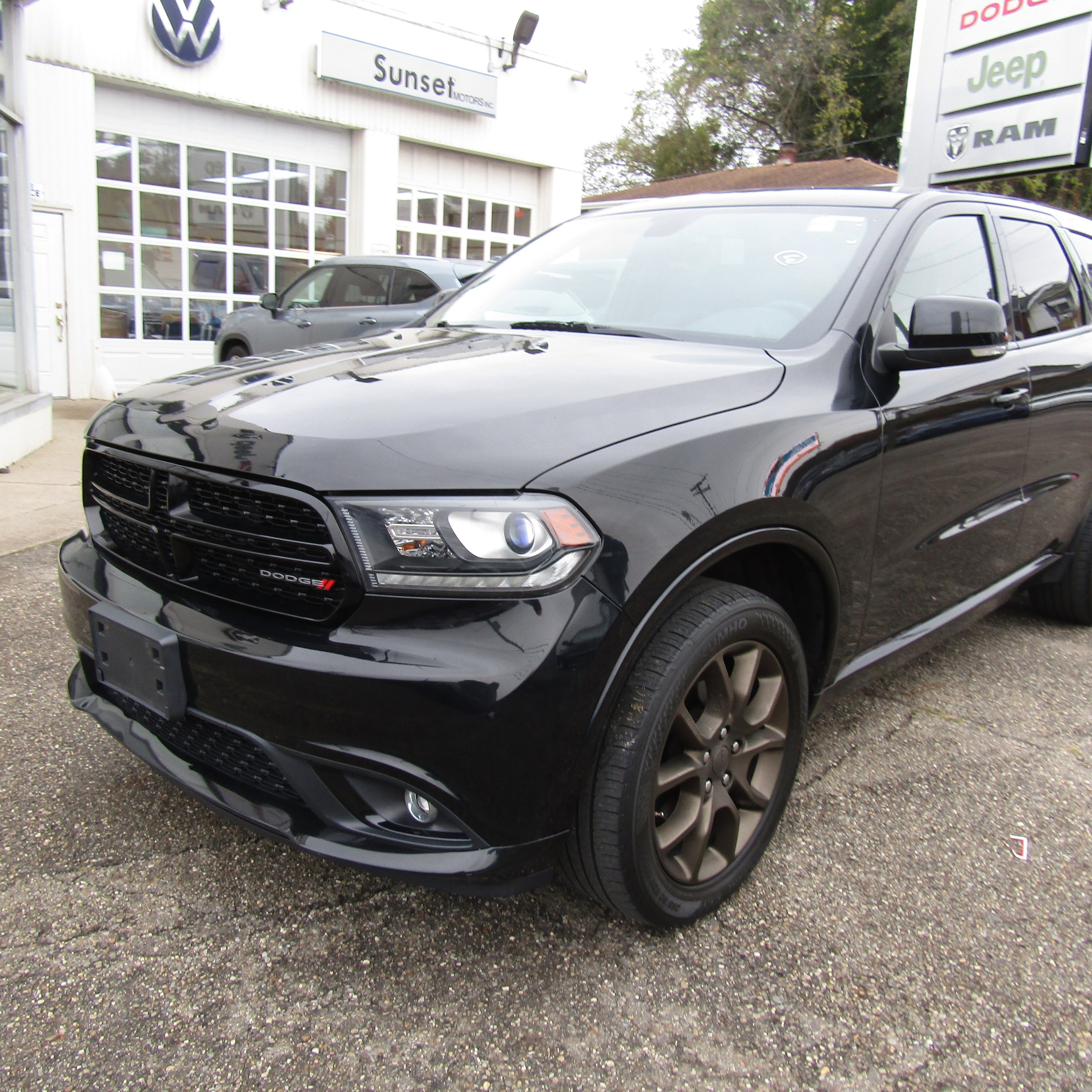 2017 Dodge Durango GT photo 2