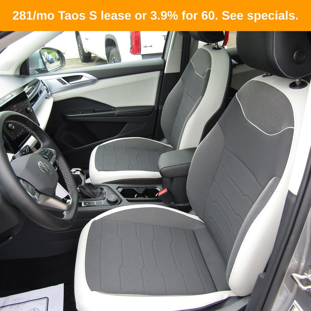 2026 Volkswagen Taos SE - Photo 15