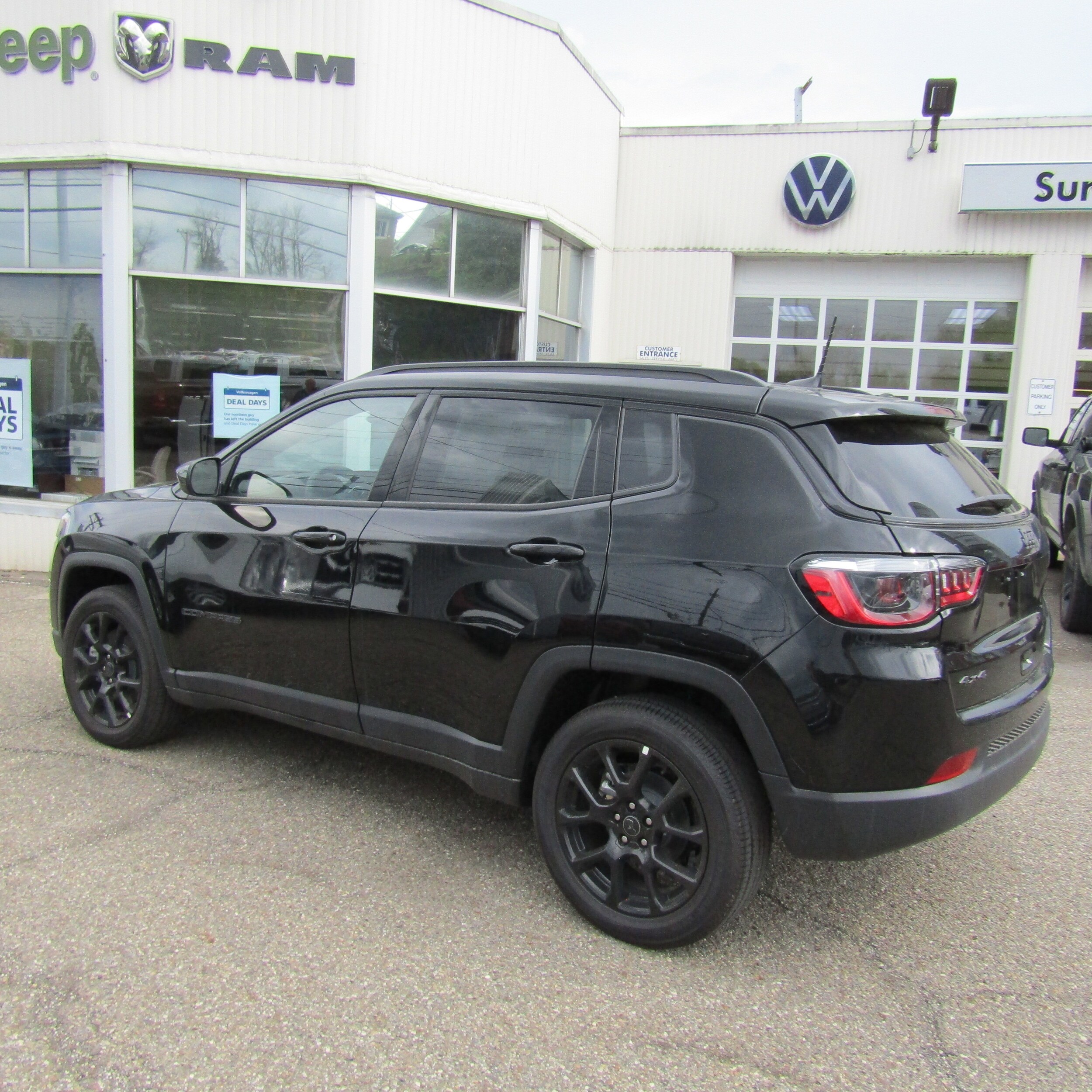 2018 Jeep Cherokee Limited photo 4