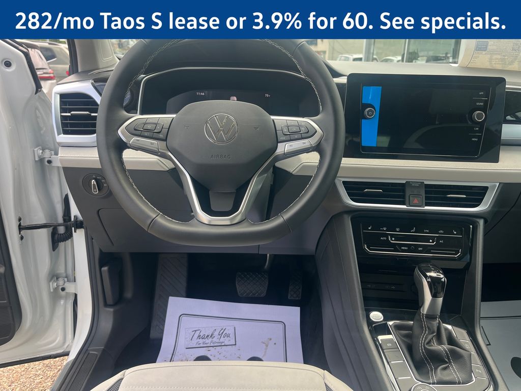 2026 Volkswagen Taos SE - Photo 13