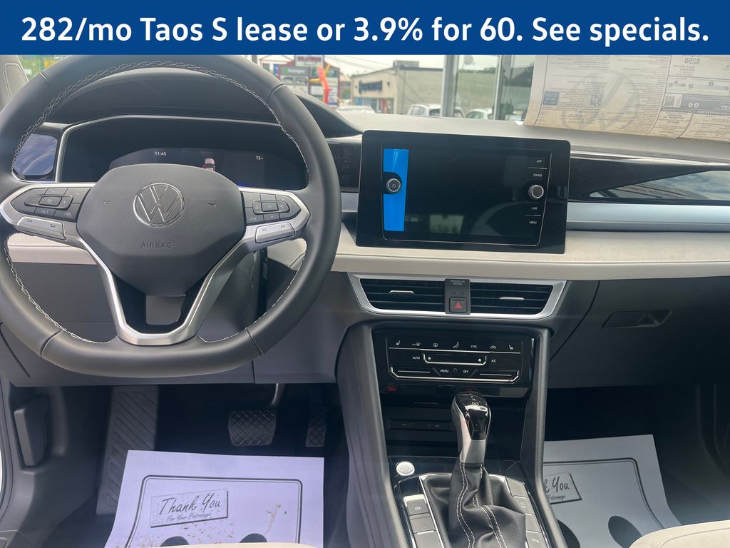 2026 Volkswagen Taos SE - Photo 12