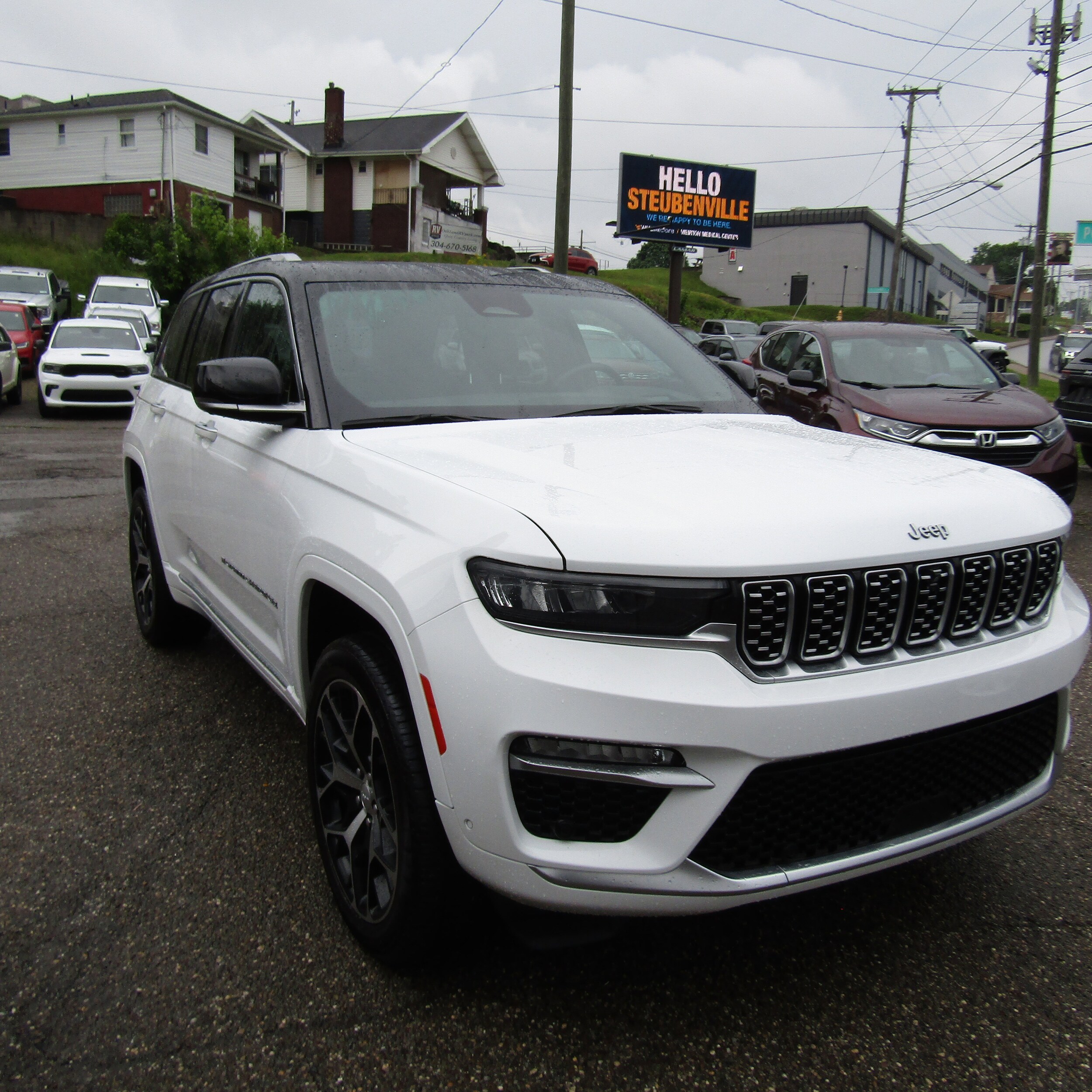 2022 Jeep Grand Cherokee Summit Reserve photo 4