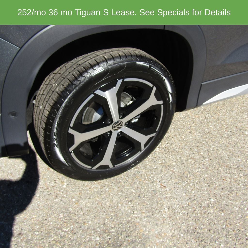 2025 Volkswagen Tiguan SE - Photo 7