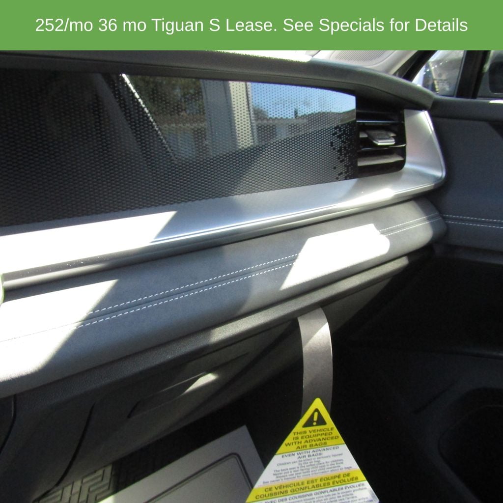 2025 Volkswagen Tiguan SE - Photo 27